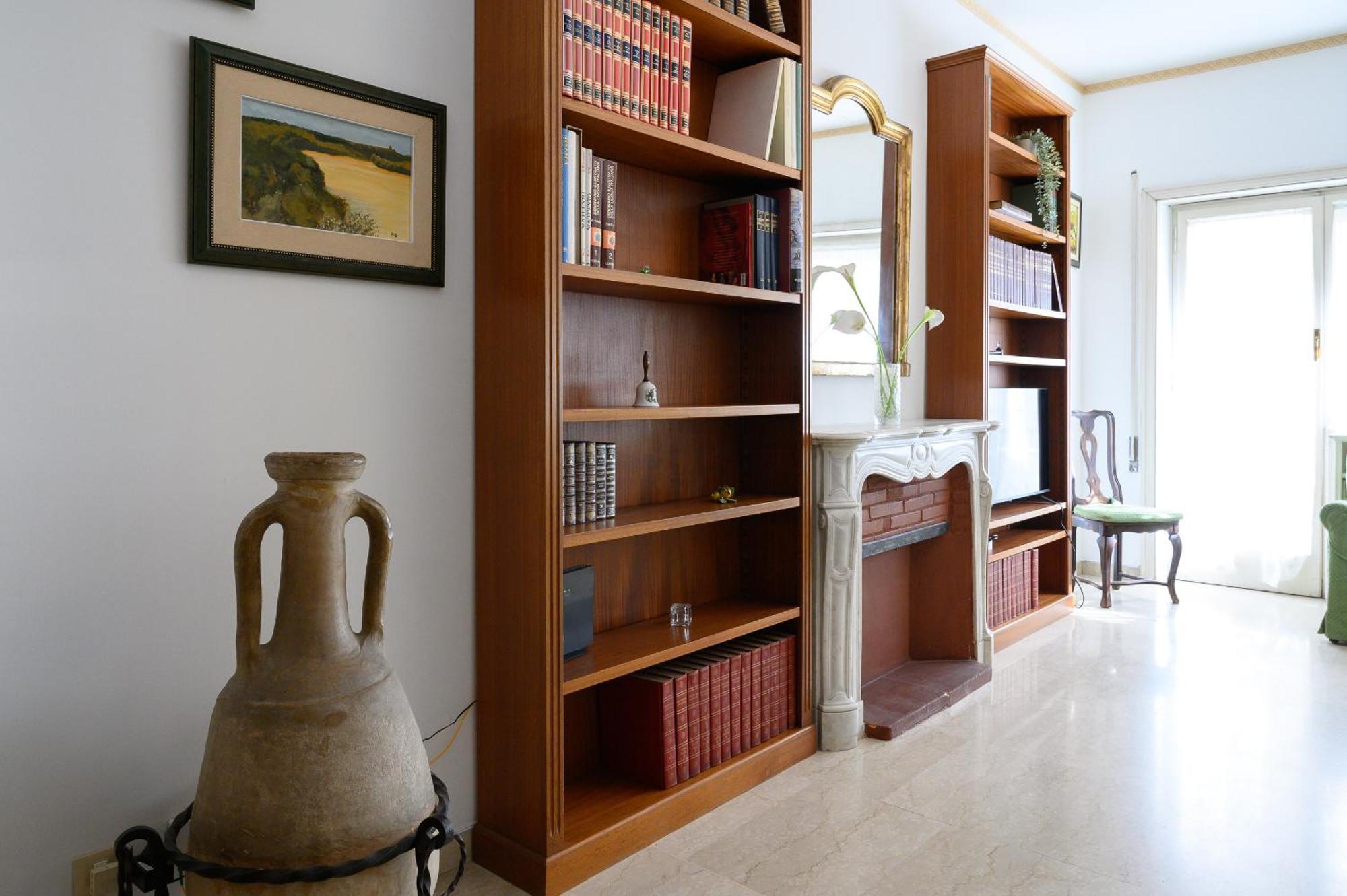 Casa Nella, With 2 Bedrooms, Apartment Rom