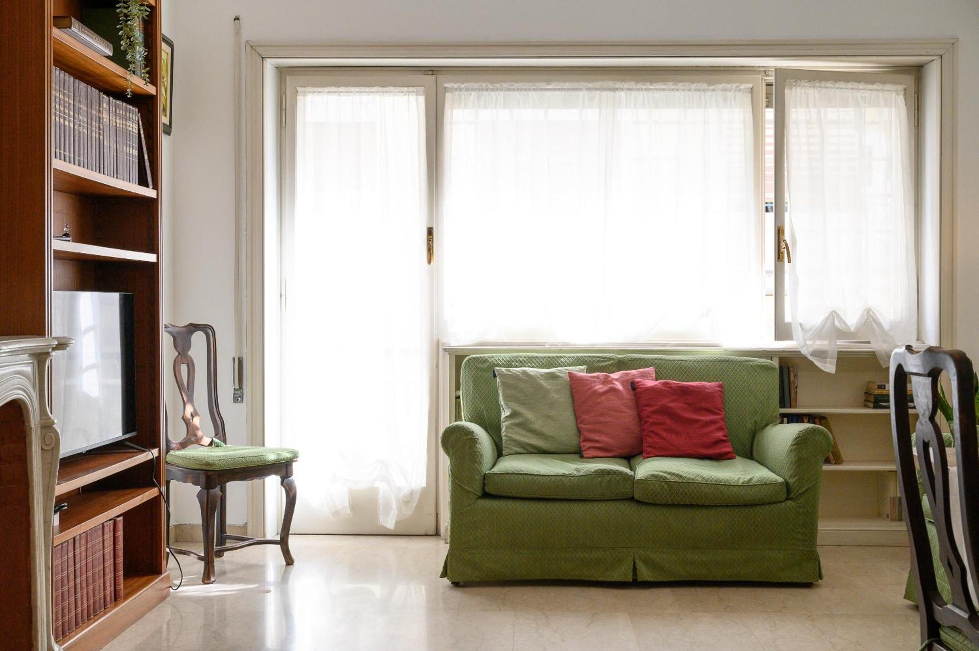 Casa Nella, With 2 Bedrooms, Rom